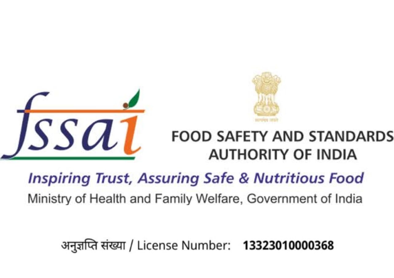 Sutra Gold Capsules & Men’s Massage Oil Combo | 30 Capsules + 30 ml Oil | Natural Herbal Supplement & Vitality Support | Strength & Wellness Care for Men